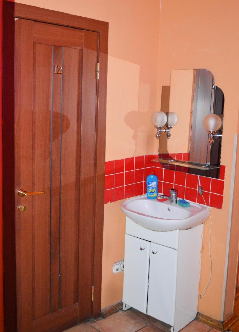 Hostel Golden Gates Kiev Buitenkant foto